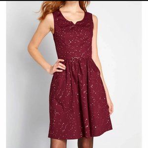 NWT Modcloth Heart and Solar System Maroon Constellation Dress Sz 6